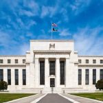 Fed anunciou que aumentará as taxas de juros dos EUA em 0,25 pontos percentuais e interromperá o ciclo de aperto